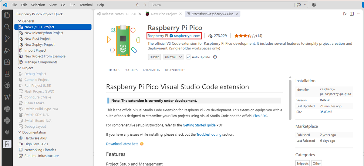 VS Code の Raspberry Pi Pico 拡張機能のページ。発行元の表示を赤枠で示し、左に Quick Access パネルが開いている